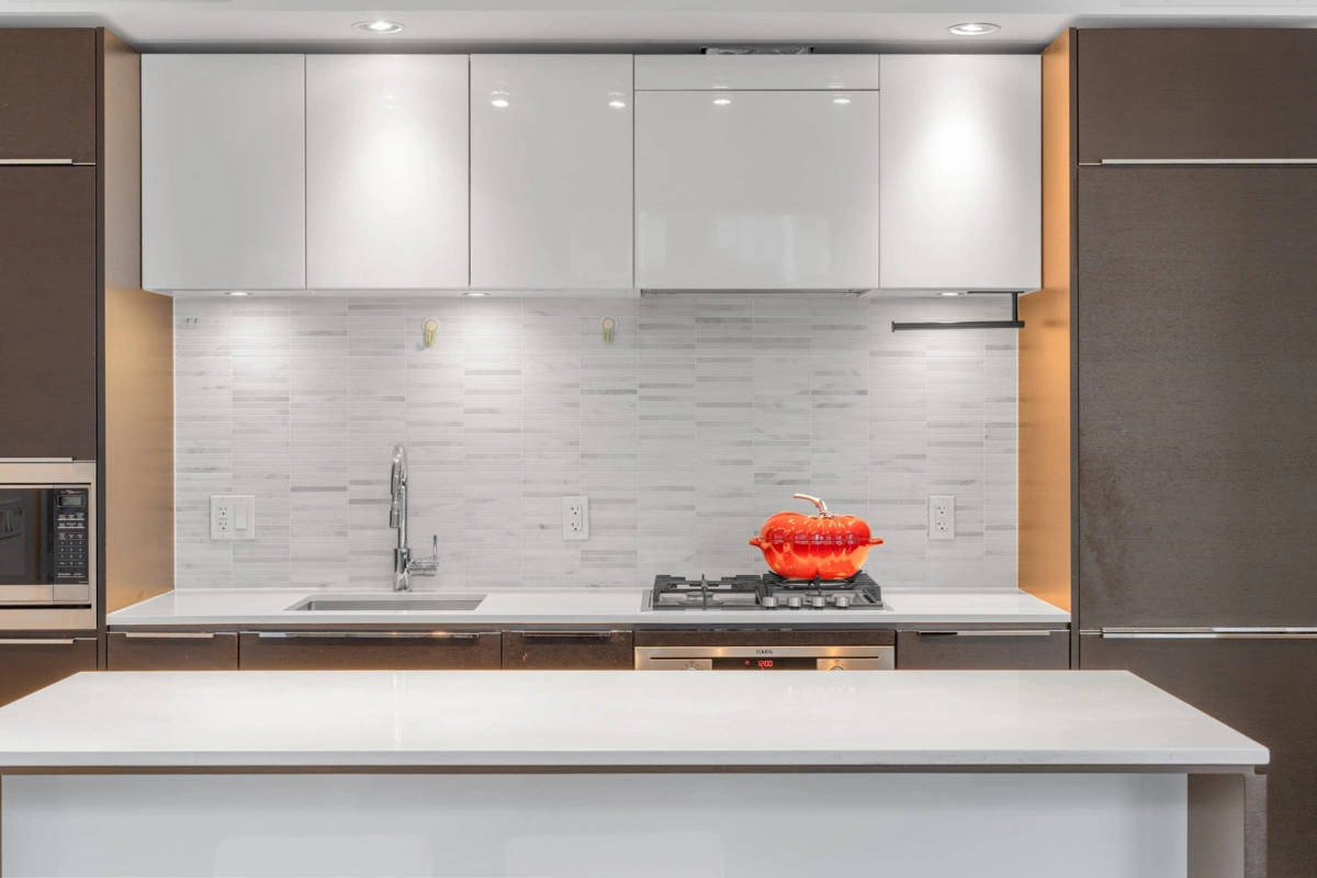 Walk-In Closet Photo of 621 5233 Gilbert Road, Richmond, BC