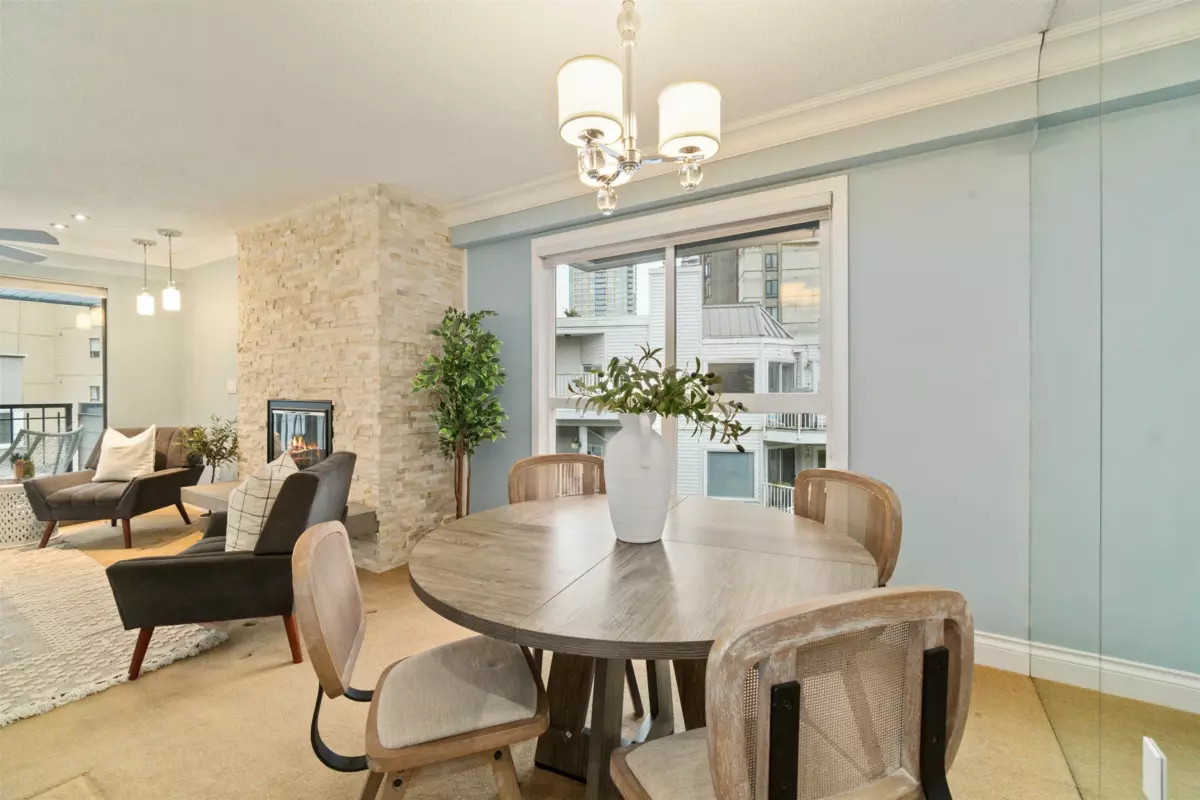 Pantry Photo of 405 1157 Nelson Street, Vancouver, BC