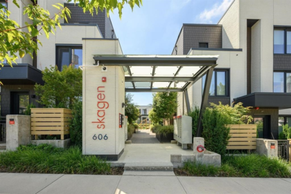 202 606 Foster Avenue, Coquitlam, BC, Coquitlam West — 4 bed townhouse for sale