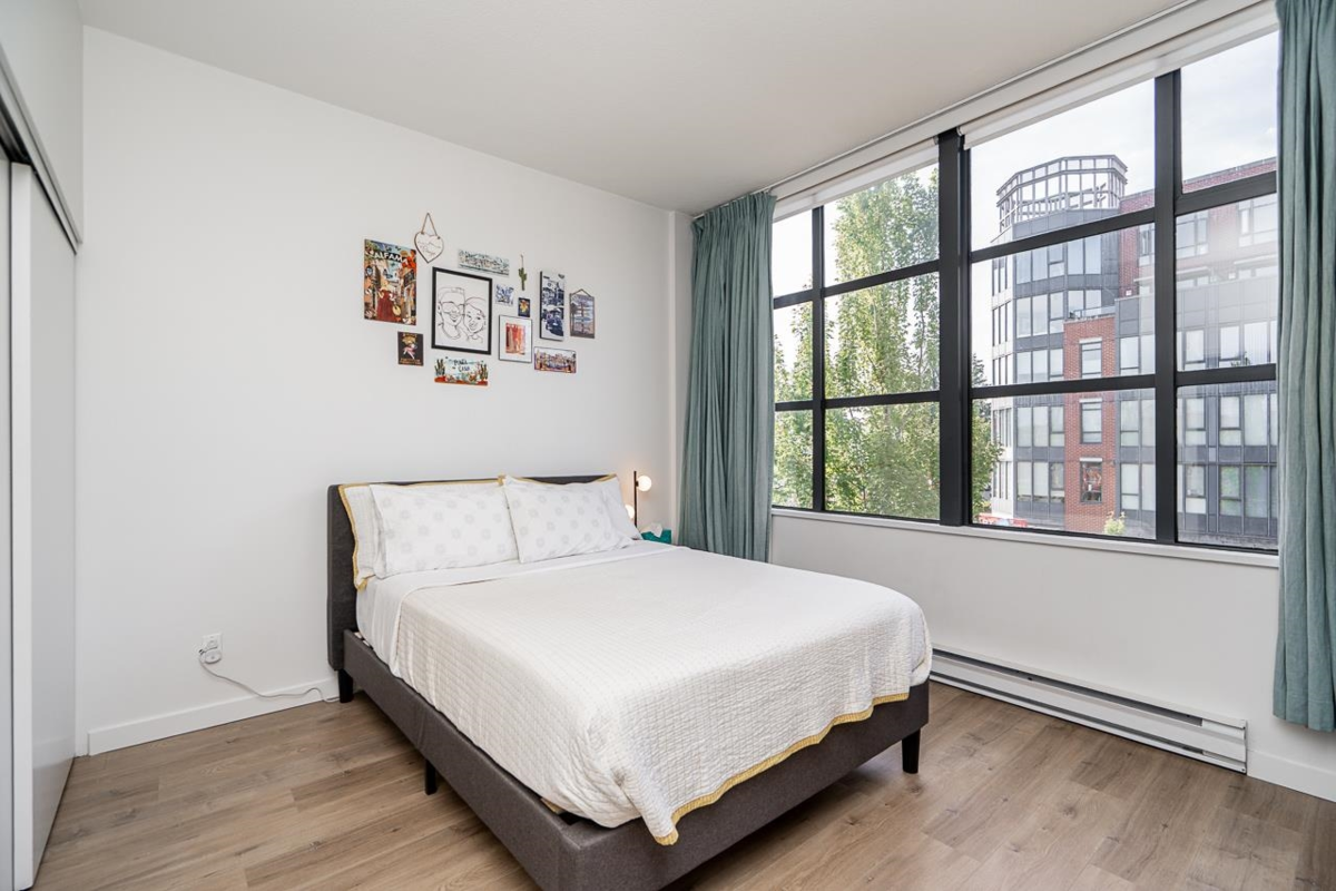 Basement Recreation Room Photo of 408 503 W 16th Avenue, Vancouver, BC