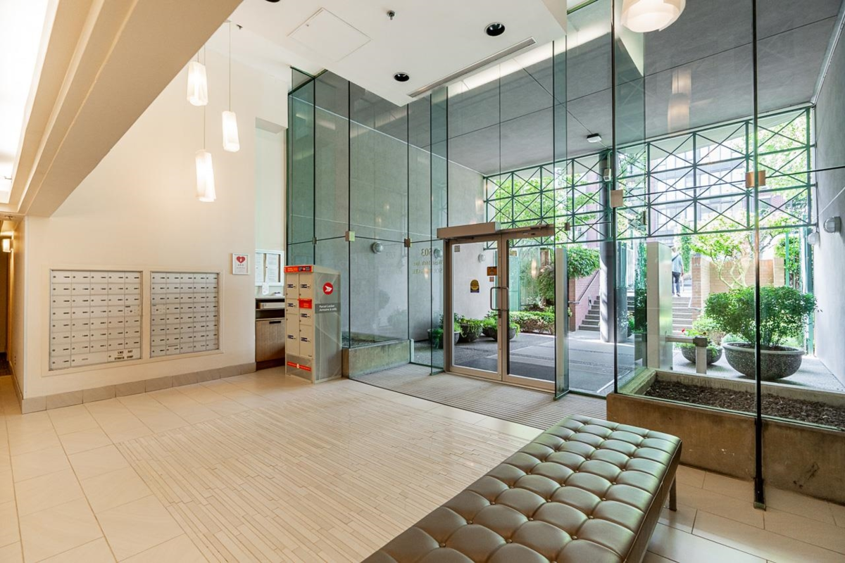 Garden / Landscaping Photo of 408 503 W 16th Avenue, Vancouver, BC