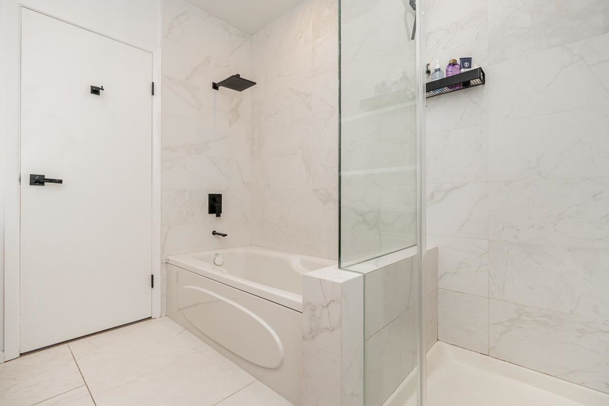 Loft / Bonus Room Photo of 408 503 W 16th Avenue, Vancouver, BC