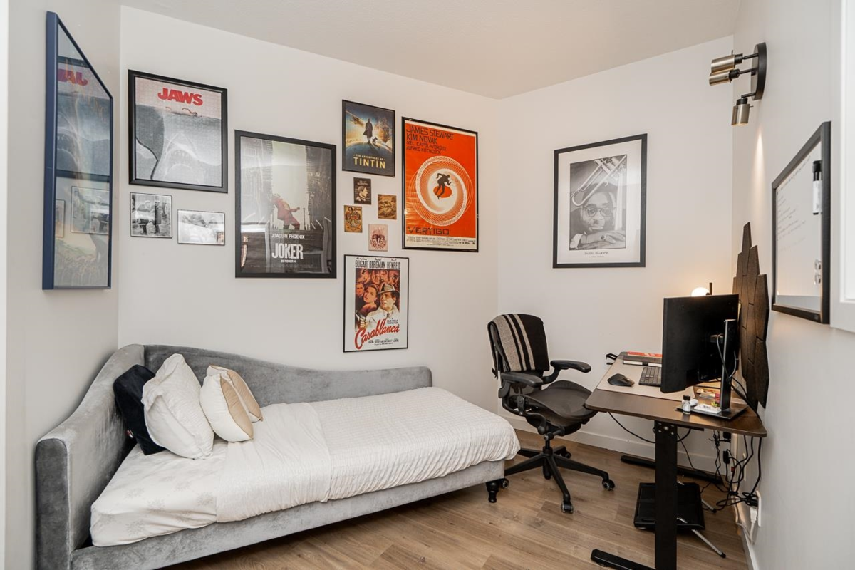 Mudroom Photo of 408 503 W 16th Avenue, Vancouver, BC