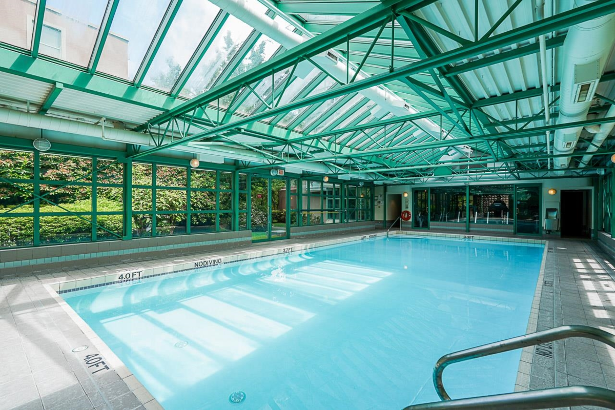 Outdoor Kitchen Photo of 408 503 W 16th Avenue, Vancouver, BC