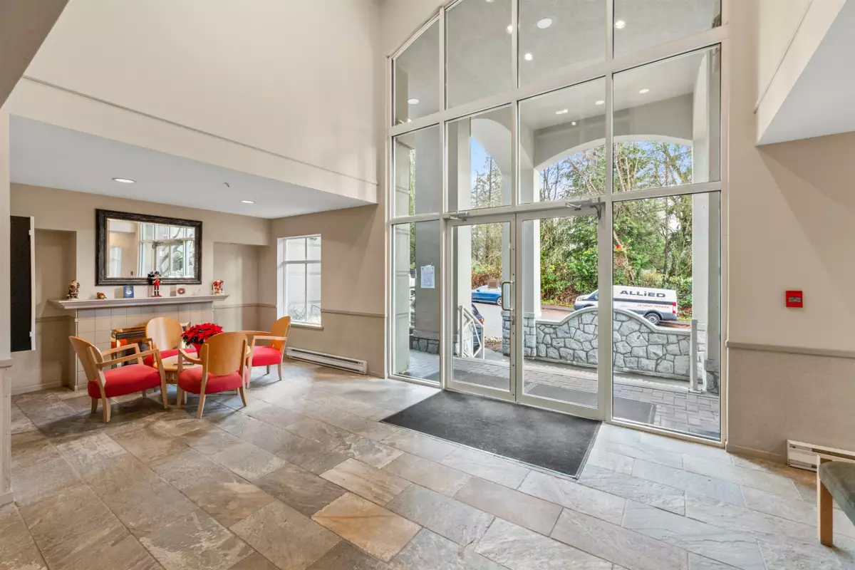 Walk-In Closet Photo of 317 630 Roche Point Drive, North Vancouver, BC