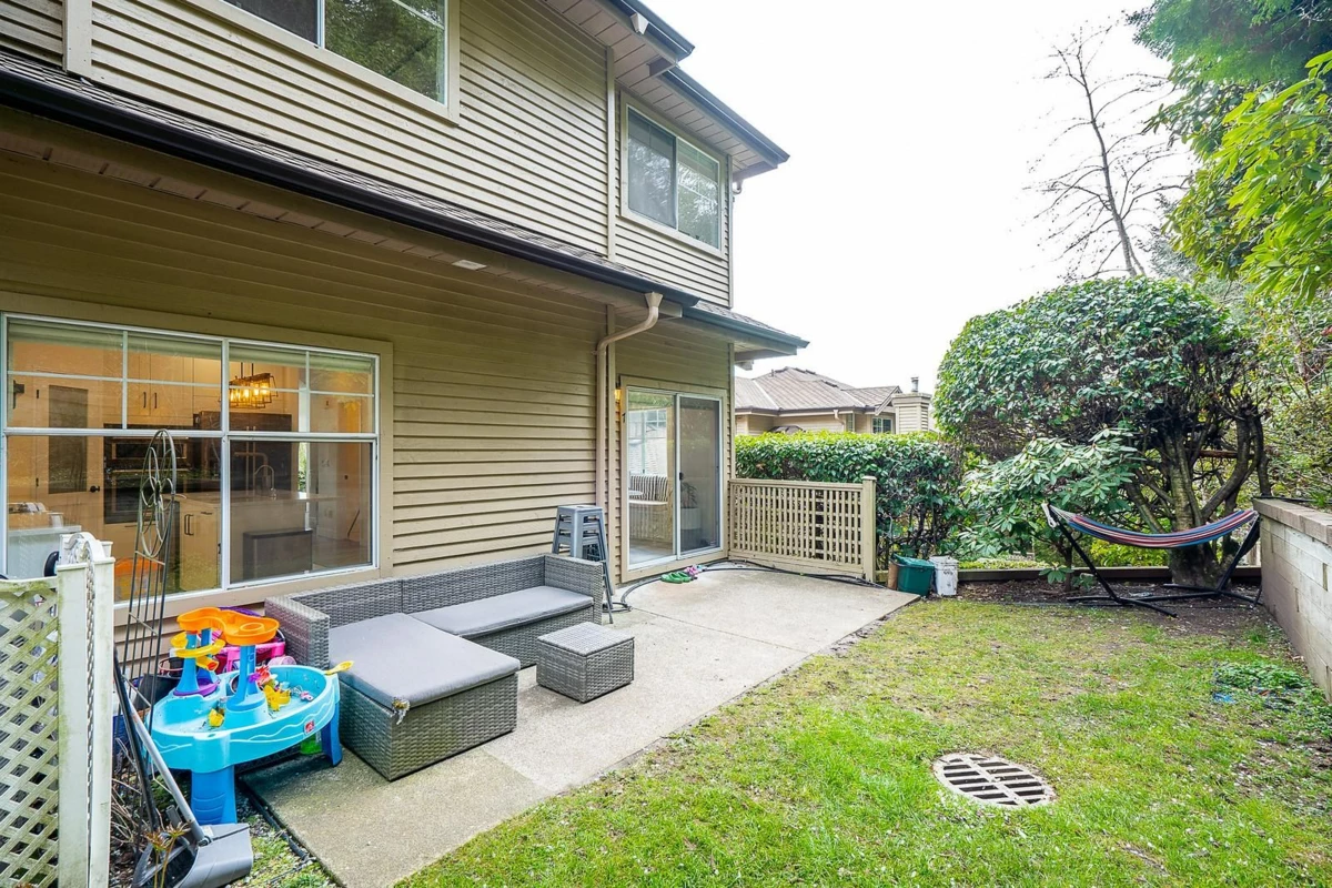 Backyard Photo of 7 2979 Panorama Drive, Coquitlam, BC