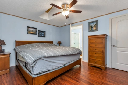 Basement Recreation Room Photo of 33 2035 Martens Street, Abbotsford, BC
