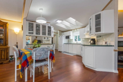 Breakfast Nook Photo of 33 2035 Martens Street, Abbotsford, BC