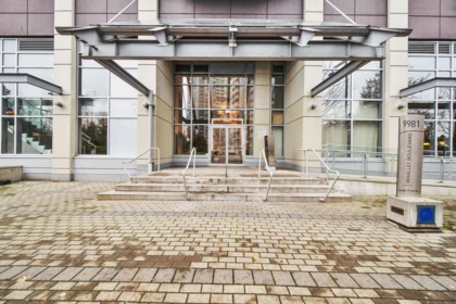 2107 9981 Whalley Boulevard, Surrey, BC, Surrey — Apartment/Condo for sale