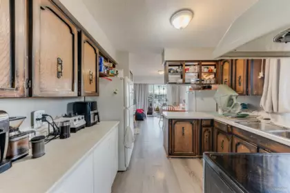Laundry Room Photo of 500 Gilmore Avenue, Burnaby, BC
