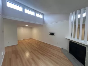 324 7295 Moffatt Road, Richmond, BC, Richmond — Apartment/Condo for sale