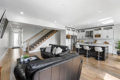 Living Room Photo of 34008 Barker Court, Mission, BC