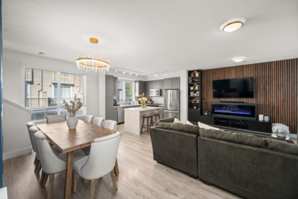 75 9718 161a Street, Surrey, BC, Fleetwood Tynehead — 3 bed townhouse for sale