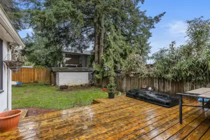 Garage Interior Photo of 33944 Mccrimmon Drive, Abbotsford, BC