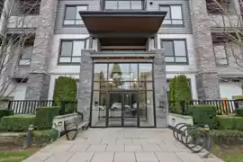 113 15351 101 Avenue, Surrey, BC