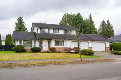 5644 E Sunrise Crescent, Surrey, BC, Surrey — Single Family Residence for sale