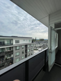 Entry Foyer Photo of 609 15815 85 Avenue, Surrey, BC