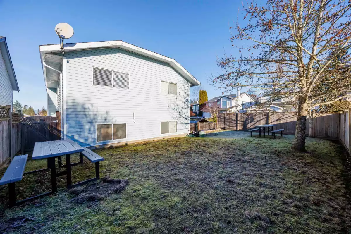 Front Yard Photo of 11398 Harrison Street, Maple Ridge, BC