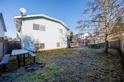 Front Yard Photo of 11398 Harrison Street, Maple Ridge, BC