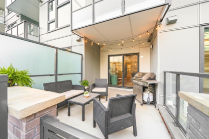 Basement Recreation Room Photo of 101 15353 17 Avenue, Surrey, BC