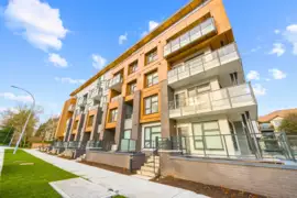 101 15353 17 Avenue, Surrey, BC