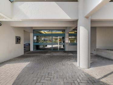 Outdoor Patio Photo of 203 13353 108 Avenue, Surrey, BC