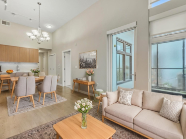 408 9333 Tomicki Avenue, Richmond, BC, Richmond — Apartment/Condo for sale