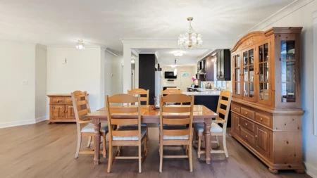 Breakfast Nook Photo of 3153 Jervis Street, Port Coquitlam, BC