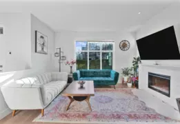 9 3306 Princeton Avenue, Coquitlam, BC