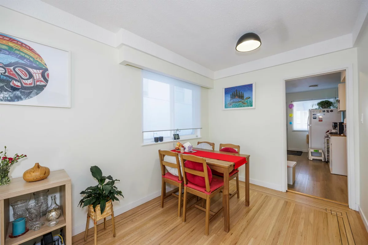 Primary Bathroom Photo of 5761 Culloden Street, Vancouver, BC