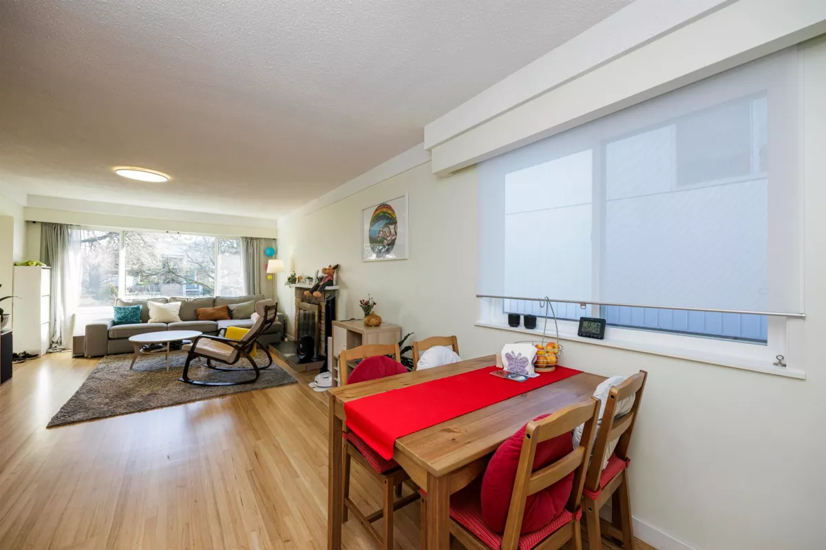 Walk-In Closet Photo of 5761 Culloden Street, Vancouver, BC