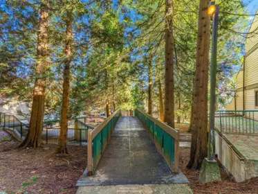 301 9148 Saturna Drive, Burnaby, BC, Burnaby — Apartment/Condo for sale
