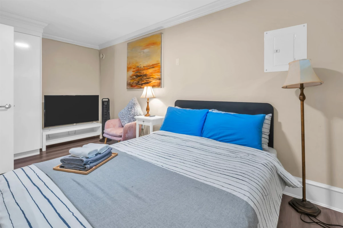 Bedroom 3 Photo of 1125 Park Drive, Vancouver, BC