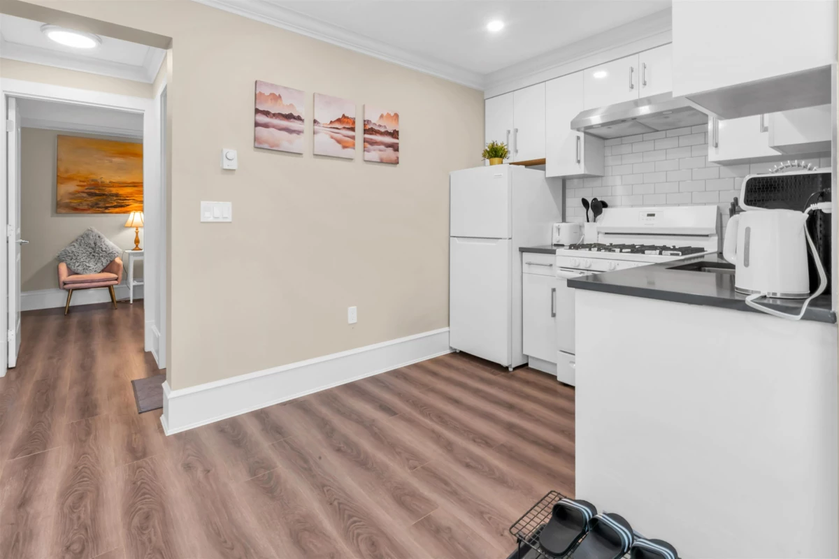 Guest Bathroom Photo of 1125 Park Drive, Vancouver, BC