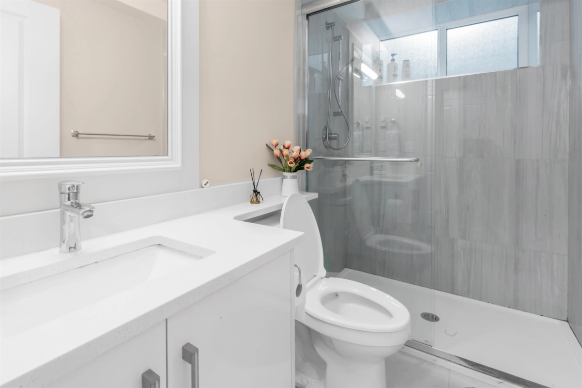 Office / Den Photo of 1125 Park Drive, Vancouver, BC