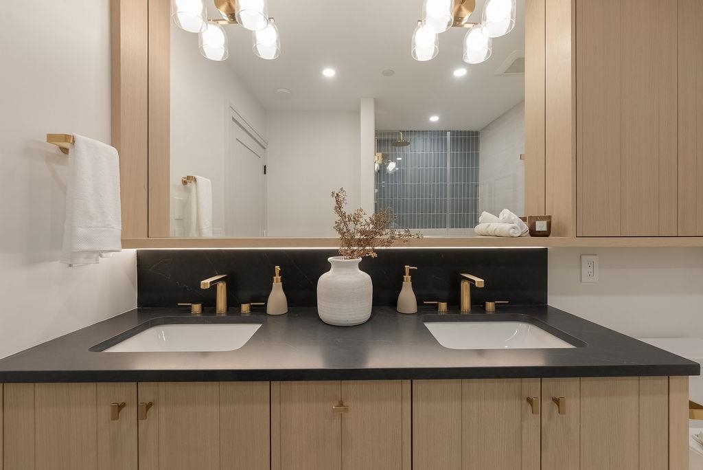 Basement Recreation Room Photo of 2540 Grant Street, Vancouver, BC