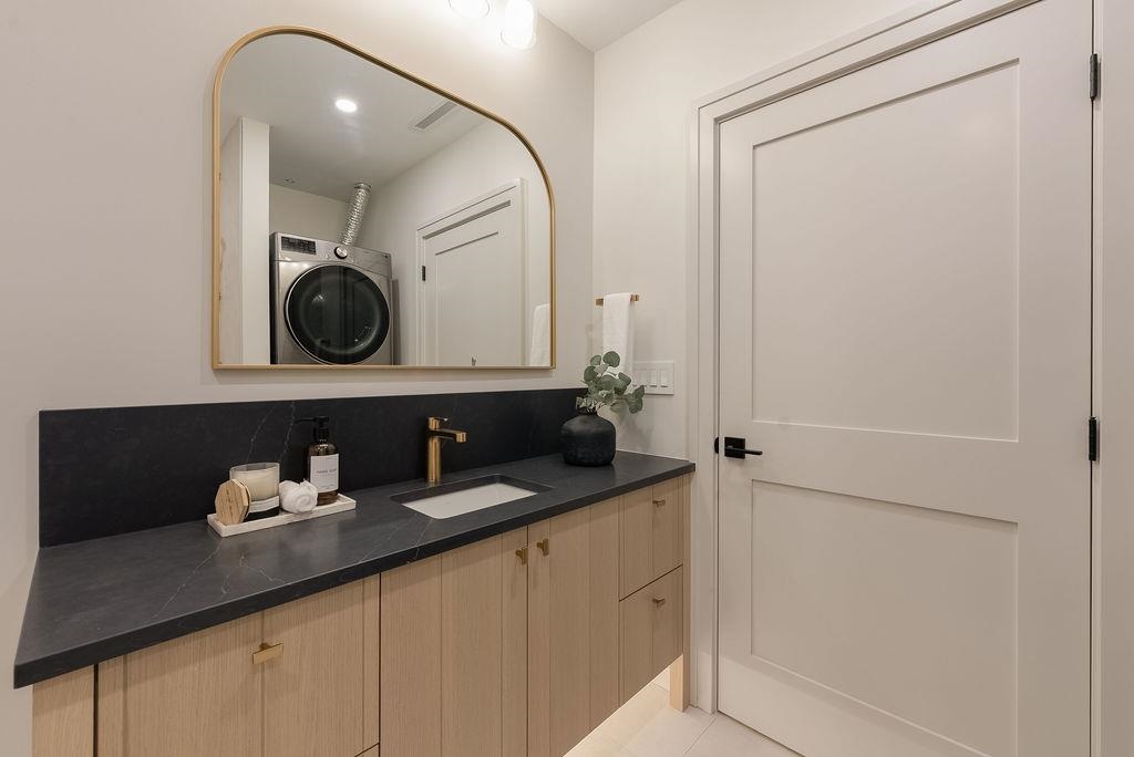 Front Yard Photo of 2540 Grant Street, Vancouver, BC