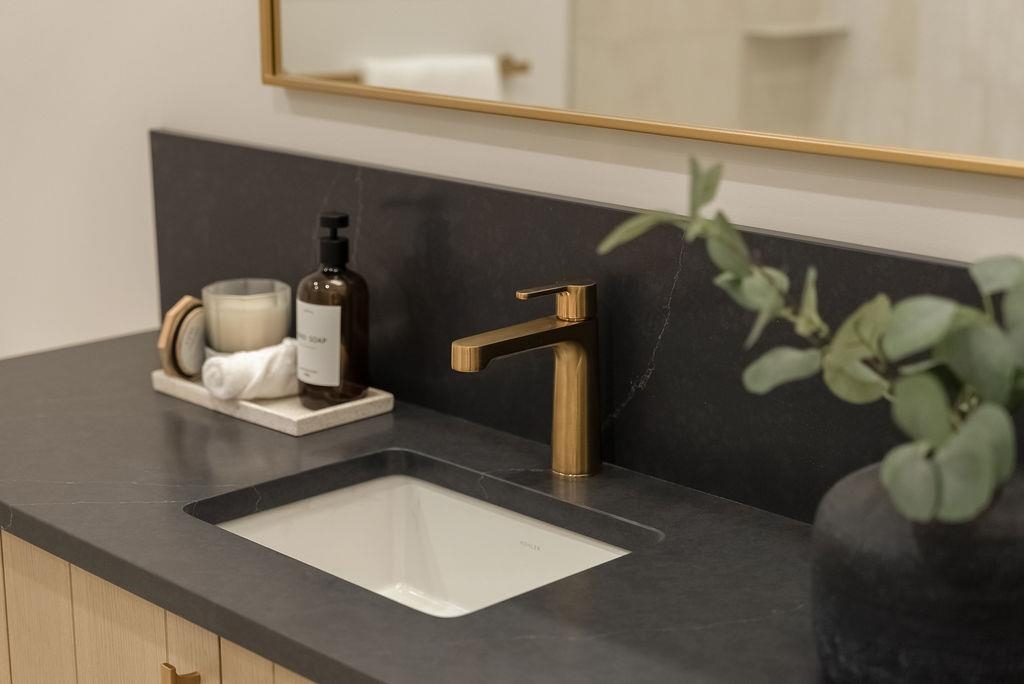 Outdoor Kitchen Photo of 2540 Grant Street, Vancouver, BC