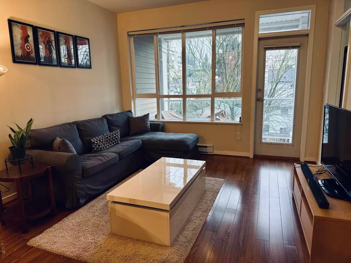 Family Room Photo of 301 3651 Foster Avenue, Vancouver, BC