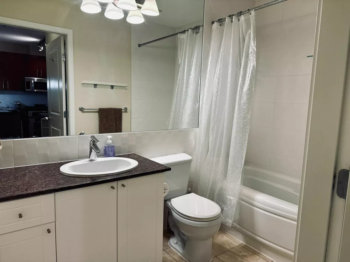 Kitchen Island Photo of 301 3651 Foster Avenue, Vancouver, BC