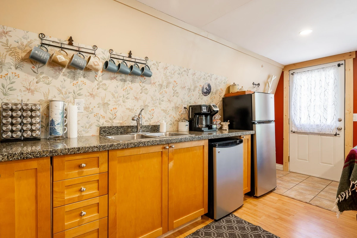 Primary Bathroom Photo of 5362 W Paulsen Road, Chilliwack, BC