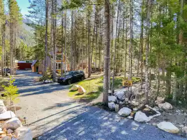 Swimming Pool Photo of 5362 W Paulsen Road, Chilliwack, BC