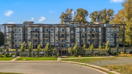 205 45562 Airport Road, Chilliwack, BC, Chilliwack — Apartment/Condo for sale
