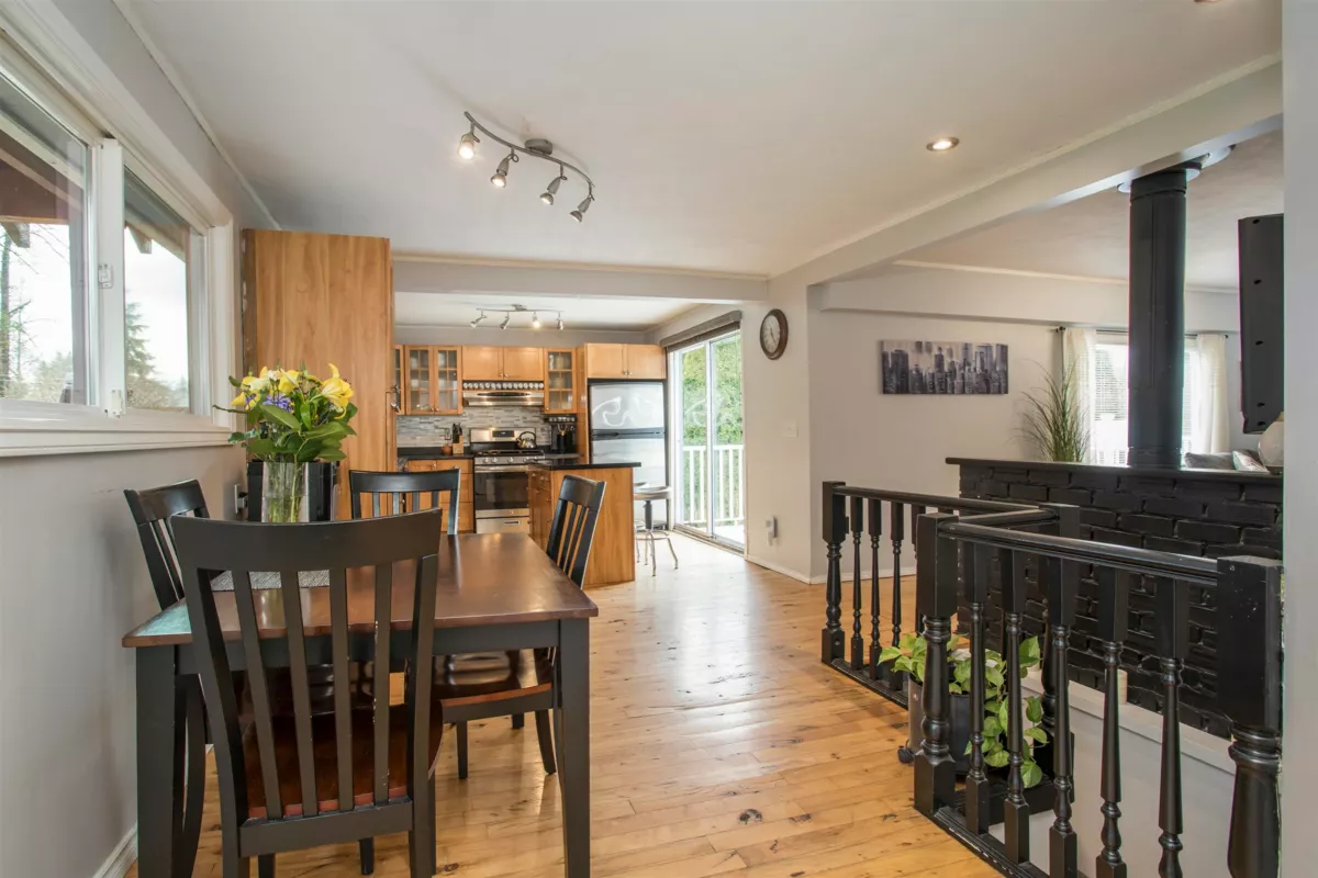 Bedroom 3 Photo of 12122 261 Street, Maple Ridge, BC