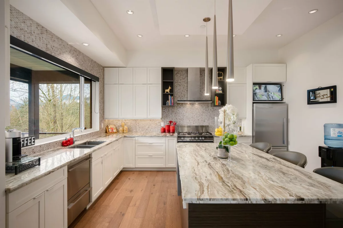 Kitchen Island Photo of 13665 Mckercher Drive, Maple Ridge, BC