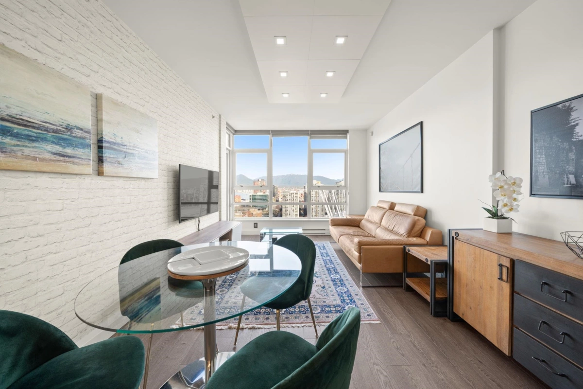 Exterior Rear Photo of 3705 928 Beatty Street, Vancouver, BC