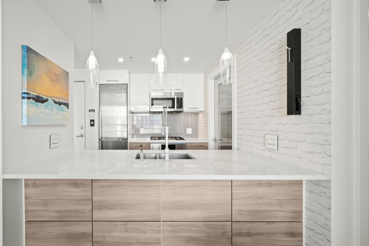 Family Room Photo of 3705 928 Beatty Street, Vancouver, BC