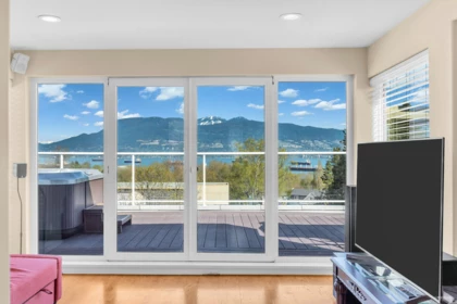 4060 W 10th Avenue, Vancouver, BC