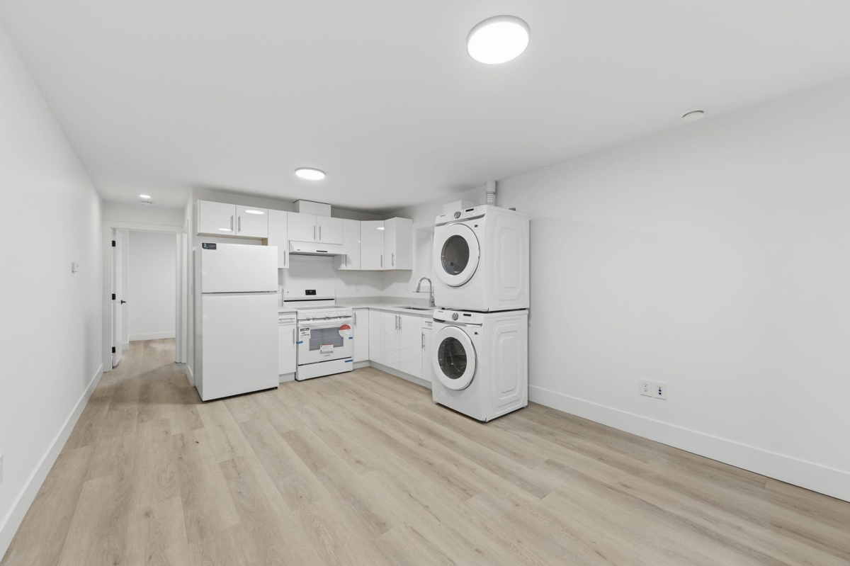 Mudroom Photo of 8233 114 Street, Delta, BC