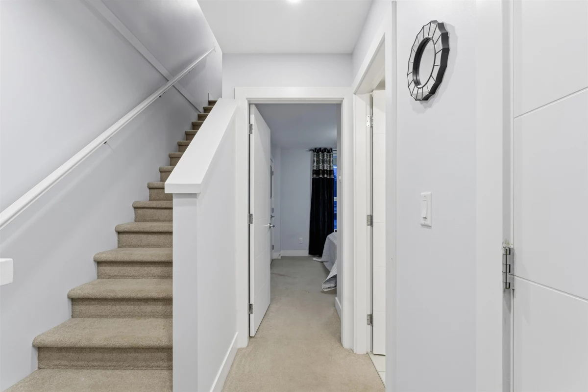 Office / Den Photo of 6 2505 Ware Street, Abbotsford, BC